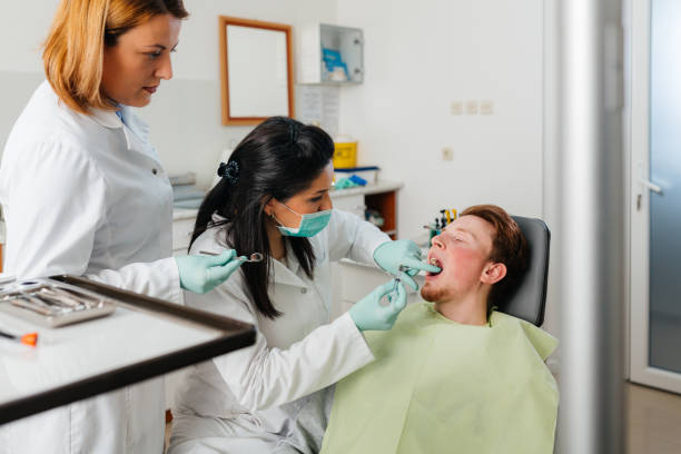 Best Broken or Cracked Tooth Emergency Dentist in Decatur, TX